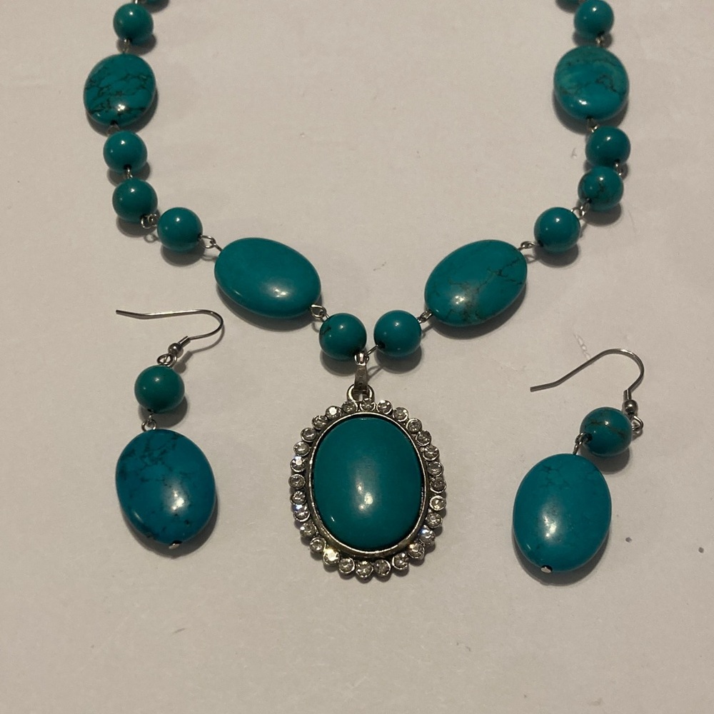 Turquoise Bead Necklace with Crystal-Trim Pendant and Matching Earrings